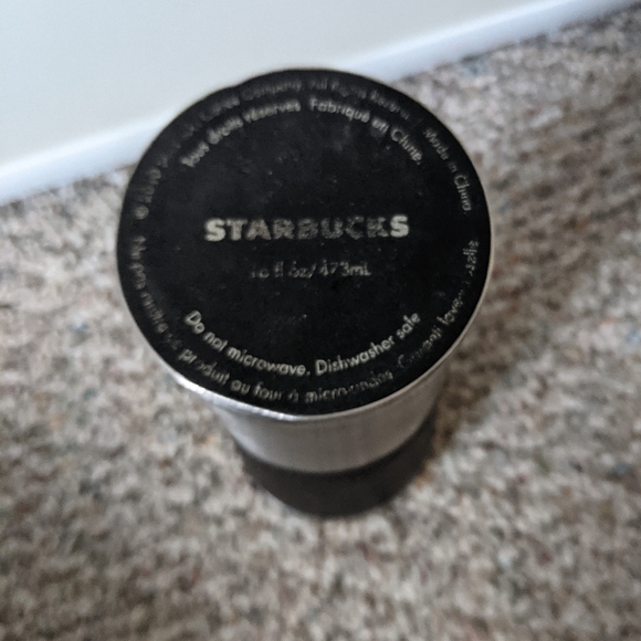 Starbucks 16 oz travel mug - Picture 2 of 4